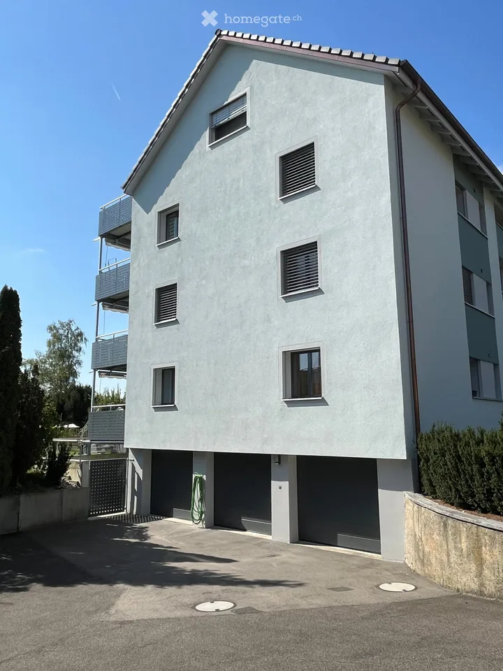 Zentrale gelegene schöne Wohnung in Kleinandelfingen