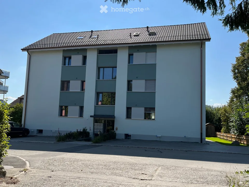 Zentrale gelegene schöne Wohnung in Kleinandelfingen