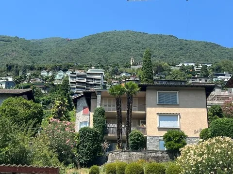 Casa plurifamiliare con vista panoramica a Minusio