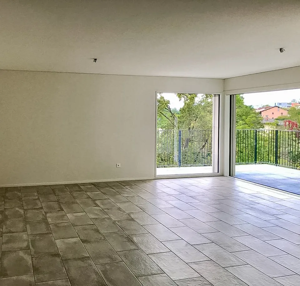 Spacious and modern 3.5-room apartment in Vacallo