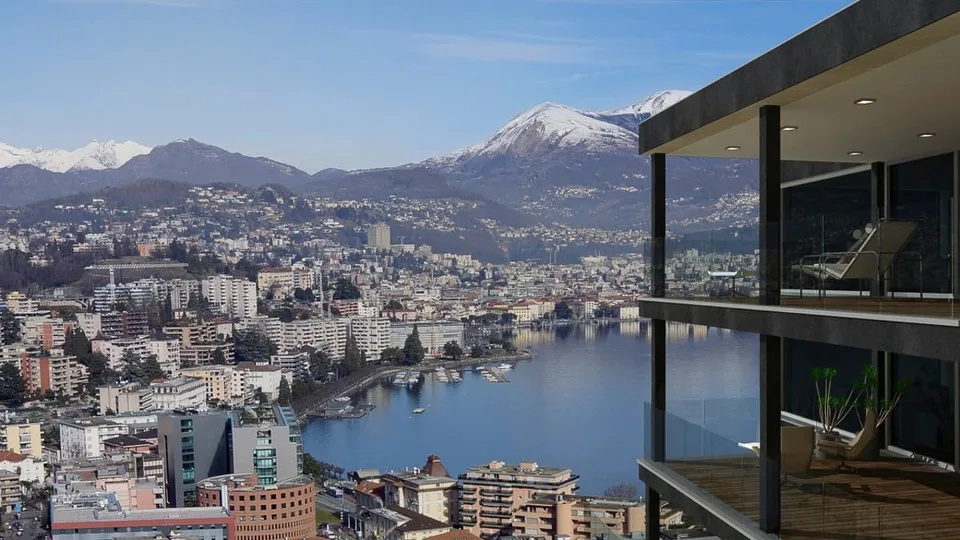 Luxus-Penthouse mit Seeblick in Paradiso