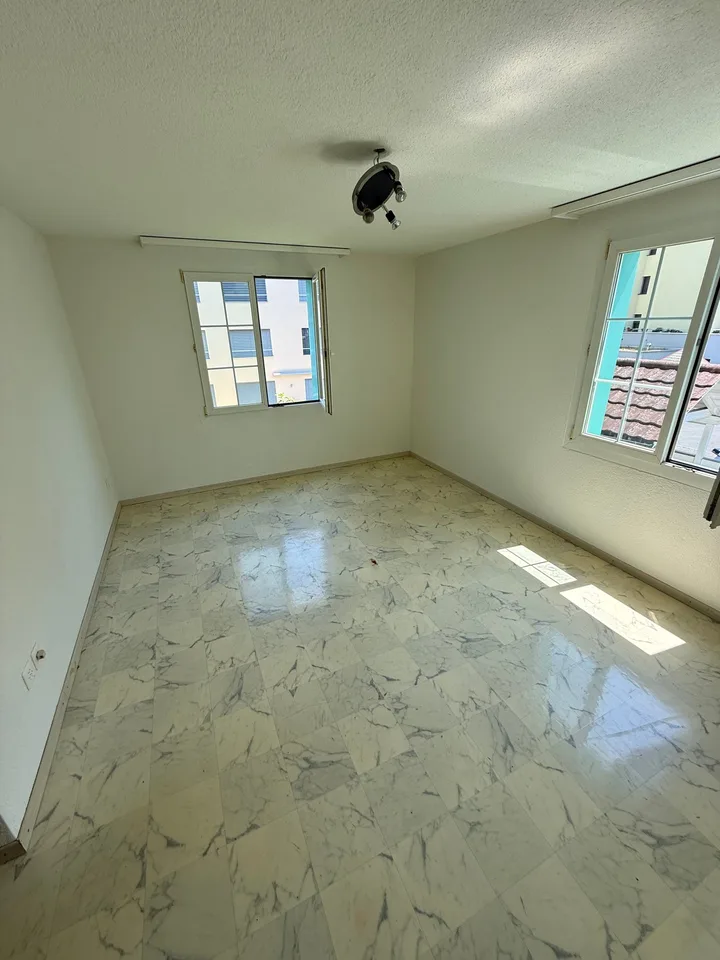 Ihr neues Renovationsprojekt? 4.5 Zimmer Wohnung im Herzen von Siebnen