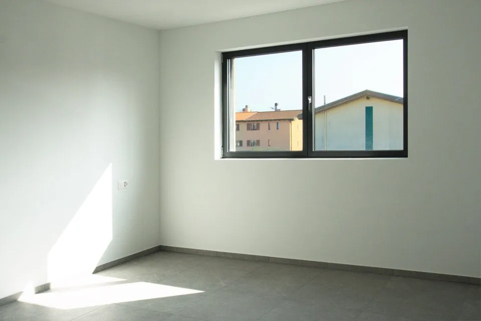 Bilocale moderno e luminoso in affitto a Stabio