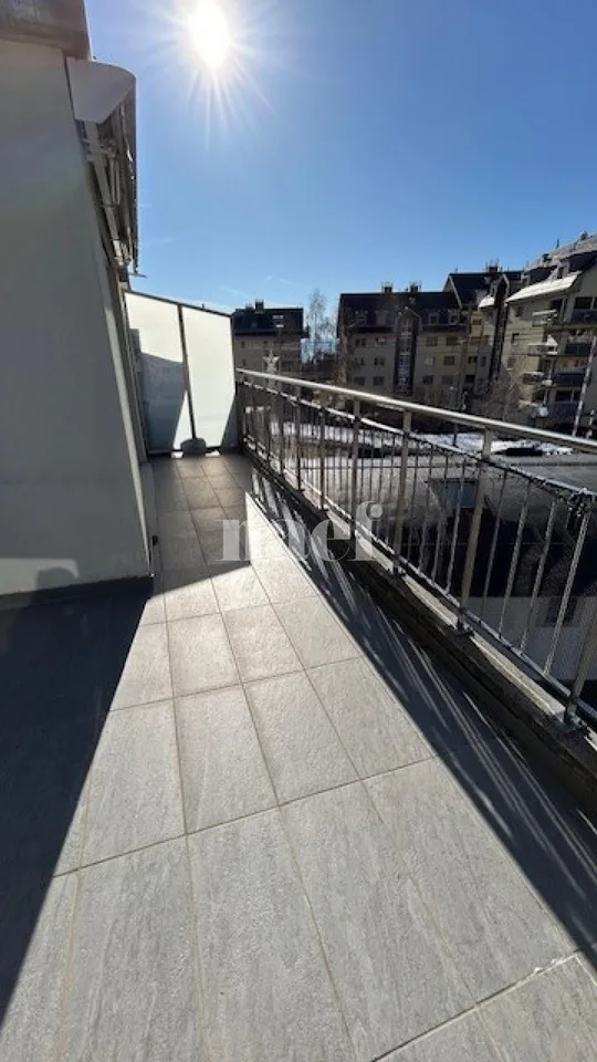 Beautiful 3-room apartment on the 2nd floor with large balcony