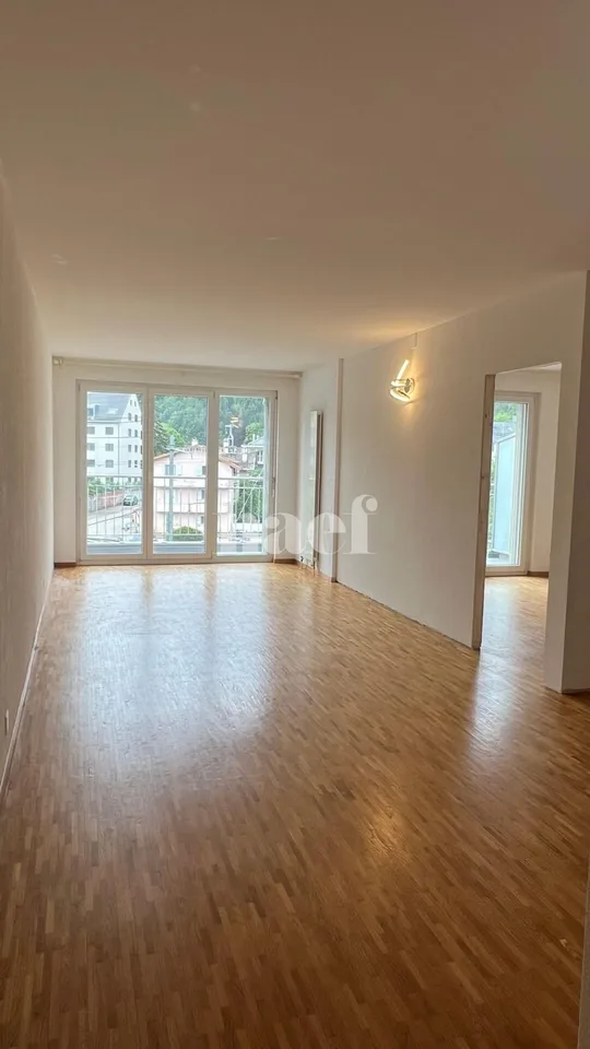 Beautiful 3-room apartment on the 2nd floor with large balcony