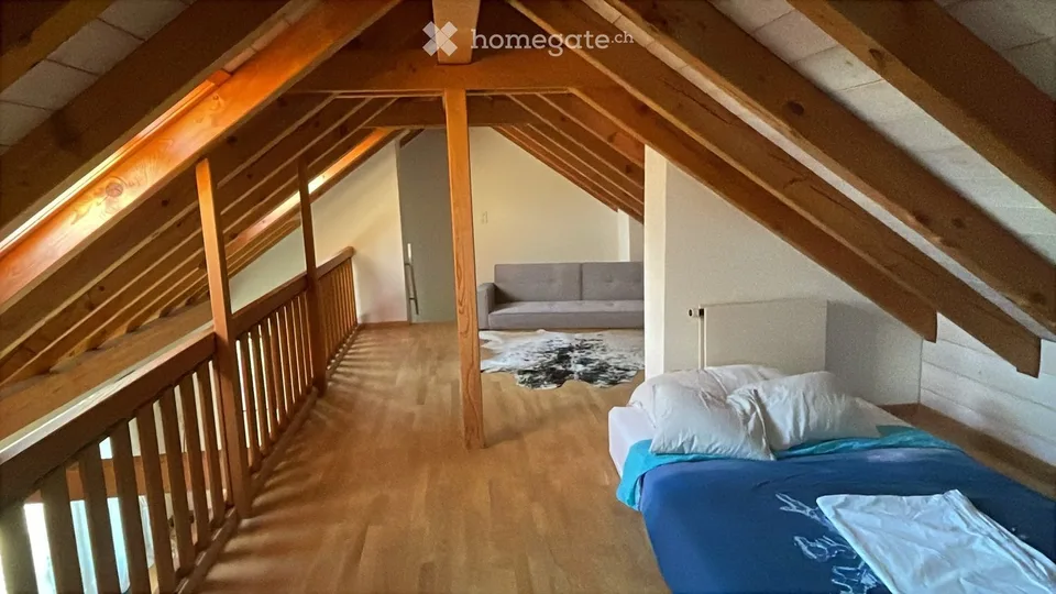 Affascinante appartamento di 2.5 locali con balcone e bella vista a Murten