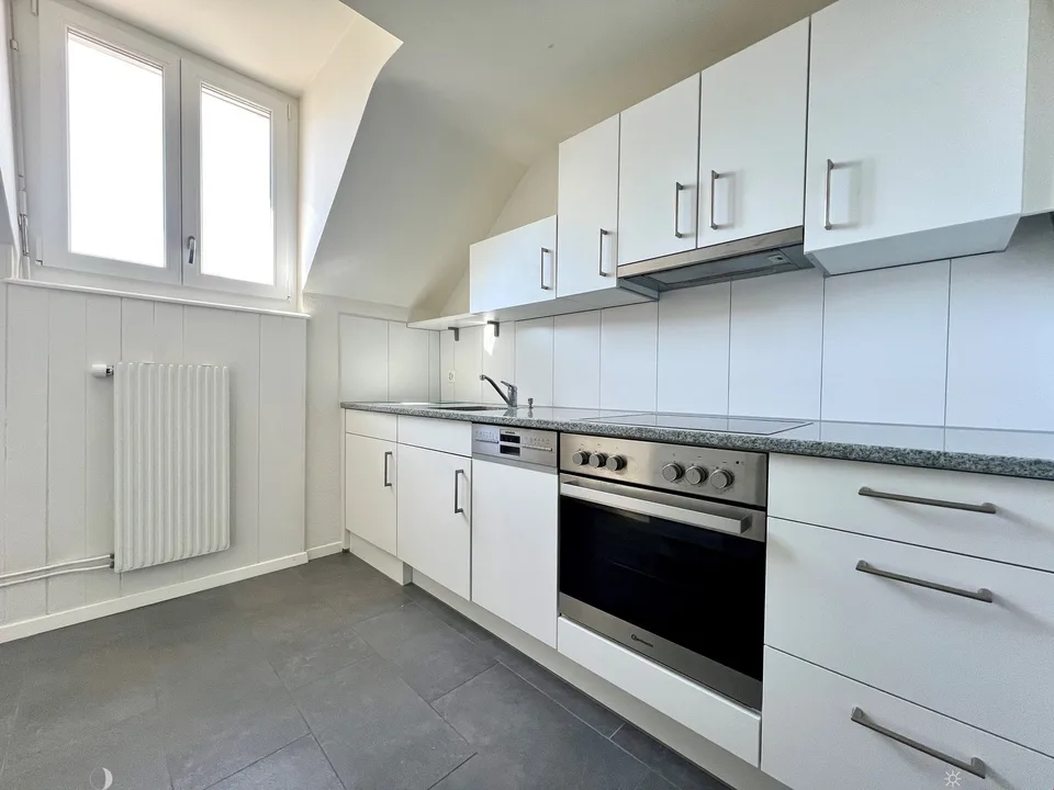 Preisgünstige und sanierte 3-Zwg im Mett-Quartier