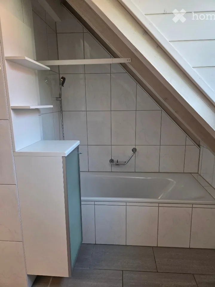 Charmante 3.5-Zimmer-Maisonette-Wohnung in ruhiger Lage mit Vorzügen für Nutzung als Homeoffice