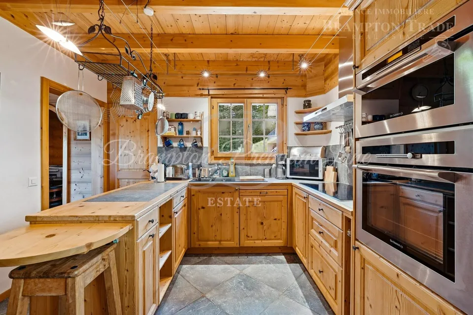 Offerta esclusiva e rara Saint-Cergue?La Côte | Chalet familiare con 240 m² di spazio utilizzabile, pace e natura – foto 6 di 13