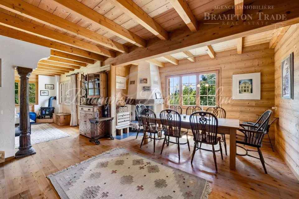 Exclusivité à St-Cergue | Chalet de caractère dans une position élevée de choix