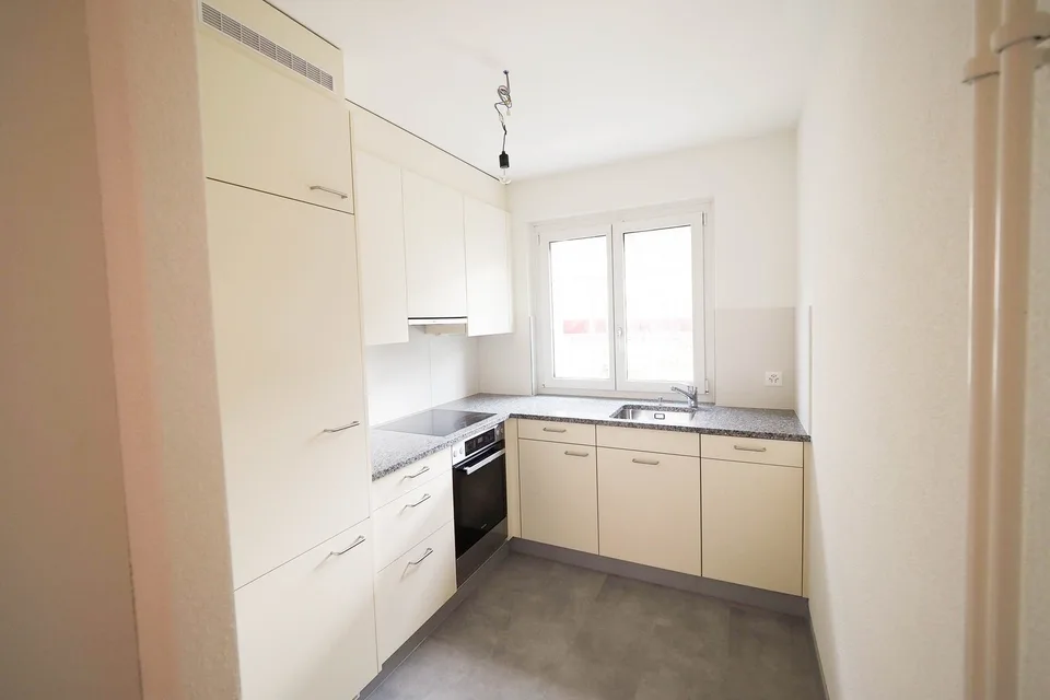 Posizione residenziale centrale ad Albisrieden
