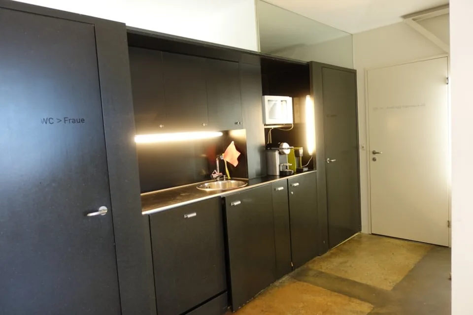 Gewerbe- und Retailfläche im historischen Altbau – Aathalstrasse 84, Uster – Foto 15 von 16
