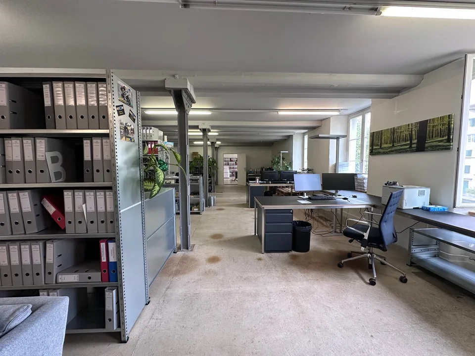 Gewerbe- und Retailfläche im historischen Altbau – Aathalstrasse 84, Uster – Foto 11 von 16