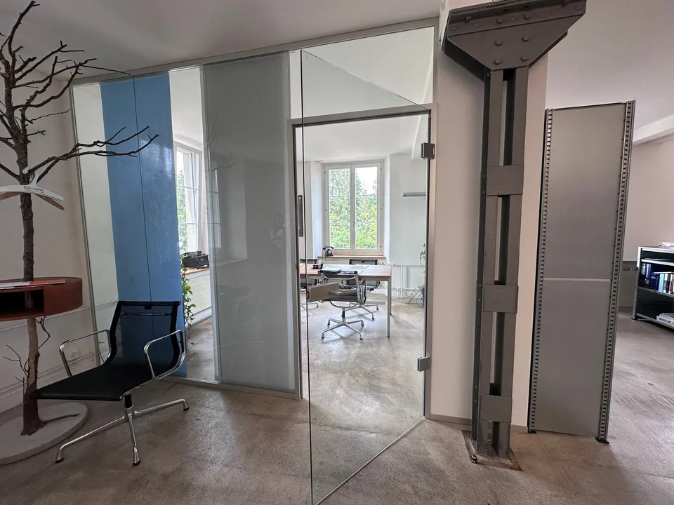 Gewerbe- und Retailfläche im historischen Altbau – Aathalstrasse 84, Uster – Foto 7 von 16