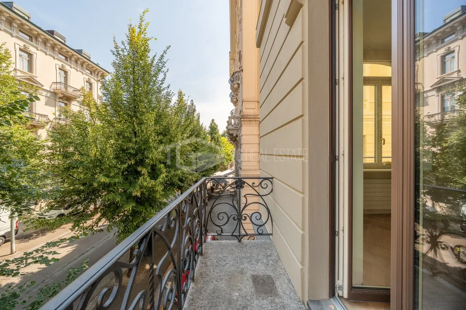 Charmanter Apartment nur zwei Schritte vom Parco Ciani entfernt