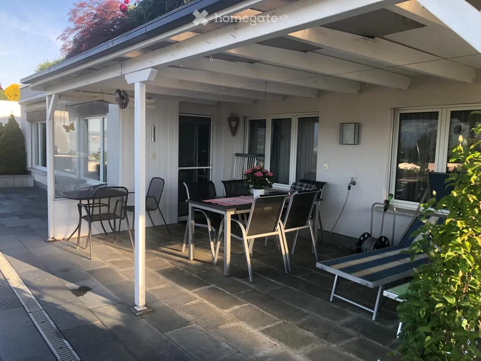 Casa terrazzata di 5,5 locali curata con una vista panoramica magnifica a Rapperswil-Jona