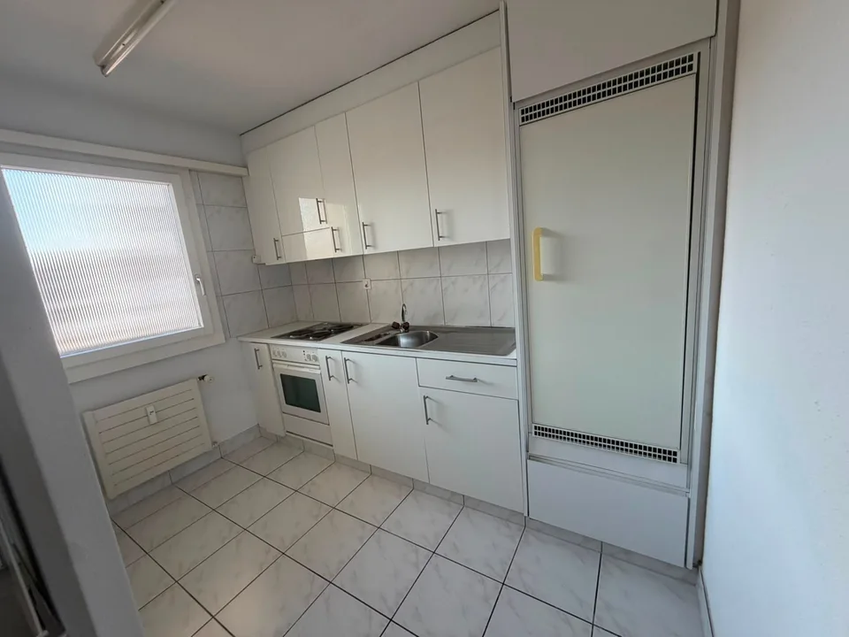 Appartement spacieux 2.5 pièces à louer pour une durée limitée jusqu'au 31.08.2027