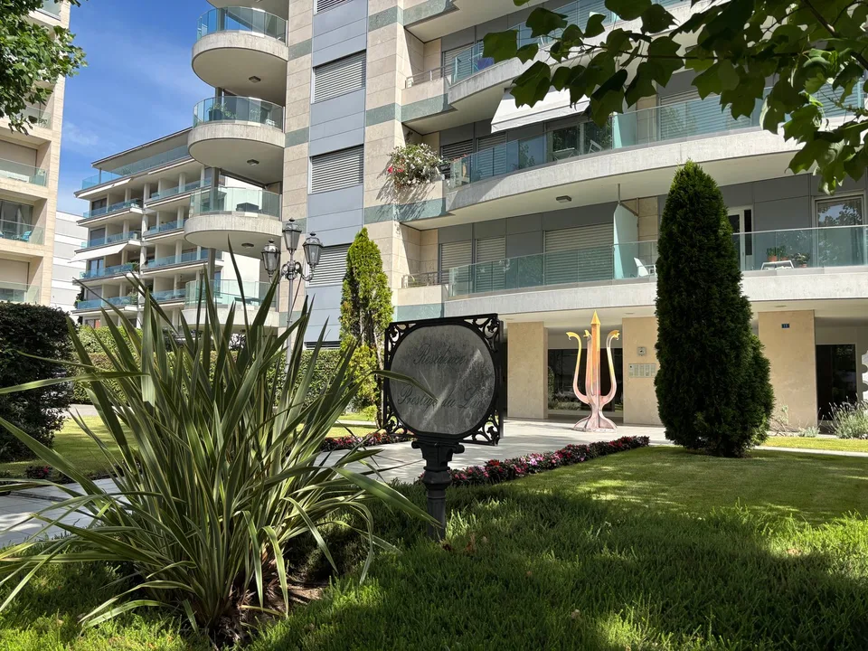 Accogliente appartamento di 3 locali con balcone e vista panoramica a Lugano