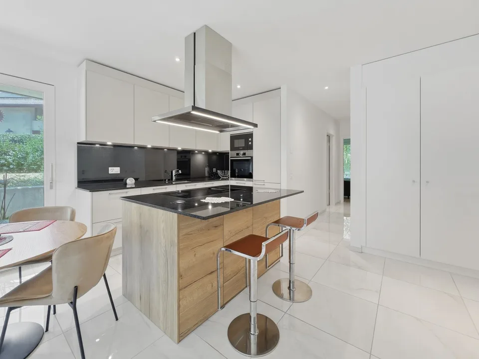 Appartement meublé de standing en rez-de-jardin