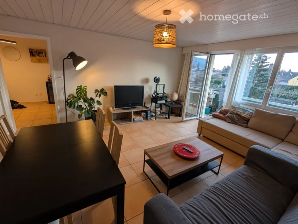 Appartamento 4,5 locali di 92 m² con balcone e posto auto