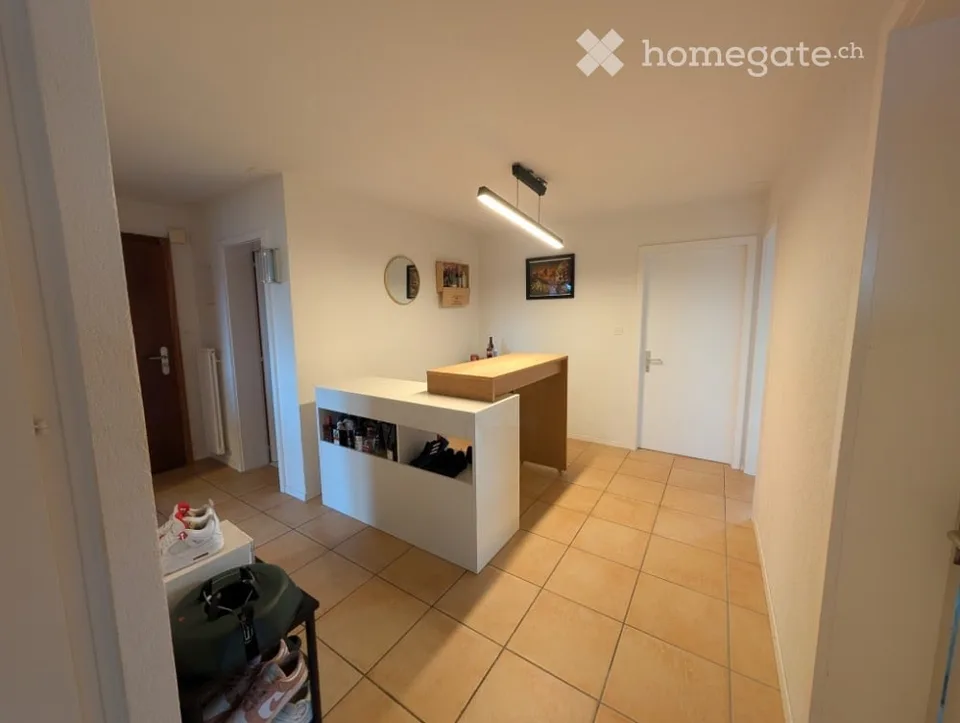 Appartamento 4,5 locali di 92 m² con balcone e posto auto