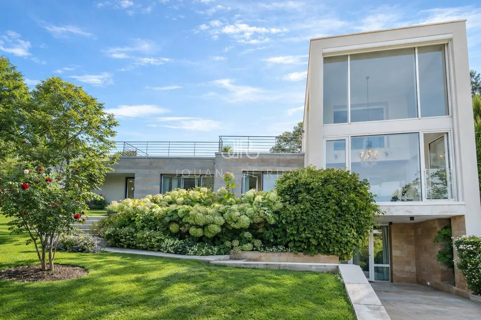 Cologny | Maison à vendre en exclusivité avec vue lac