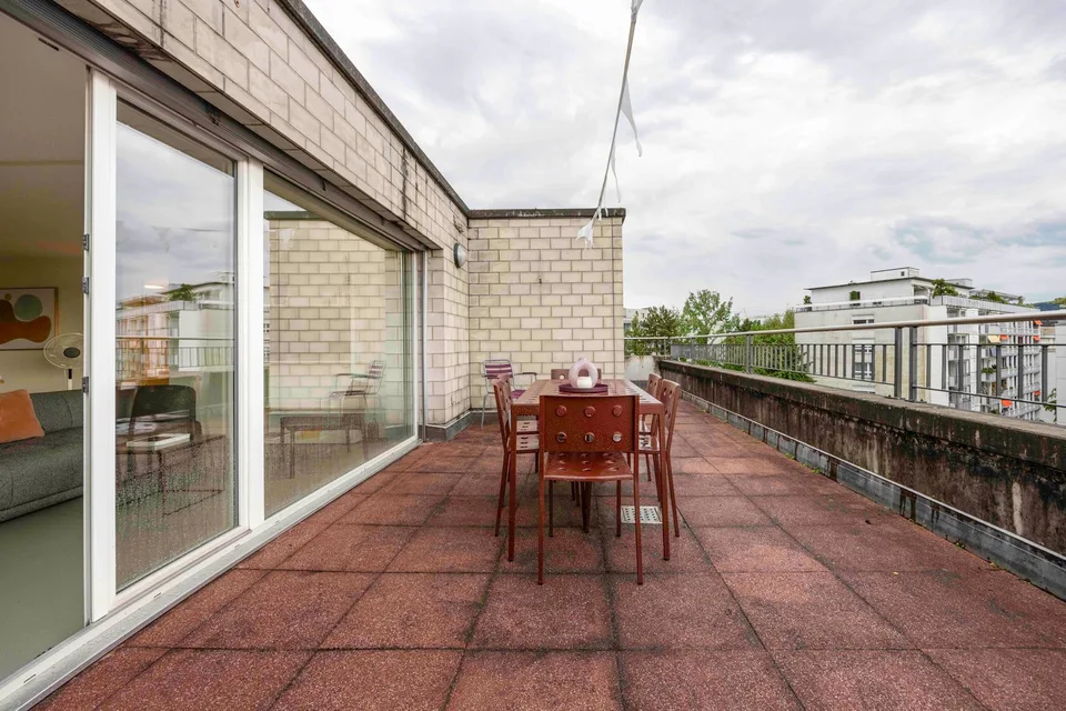 Geräumige Deluxe 3-Zimmer-Wohnung mit 2 Balkonen – Bern, Kaserne – Foto 6 von 12