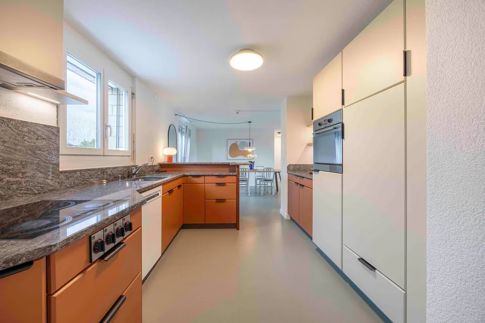 Ampio appartamento deluxe 3 camere con 2 balconi – Berna, Kaserne