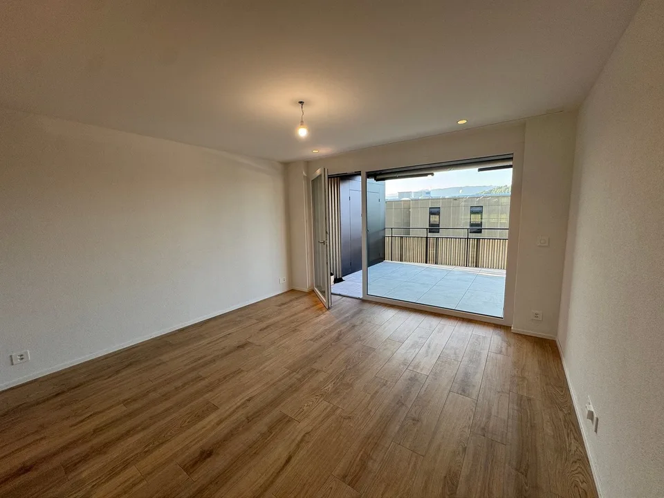 05594 - Appart. 3½ PCES - IMP. CHAMP-RIOND 8 - MATRAN