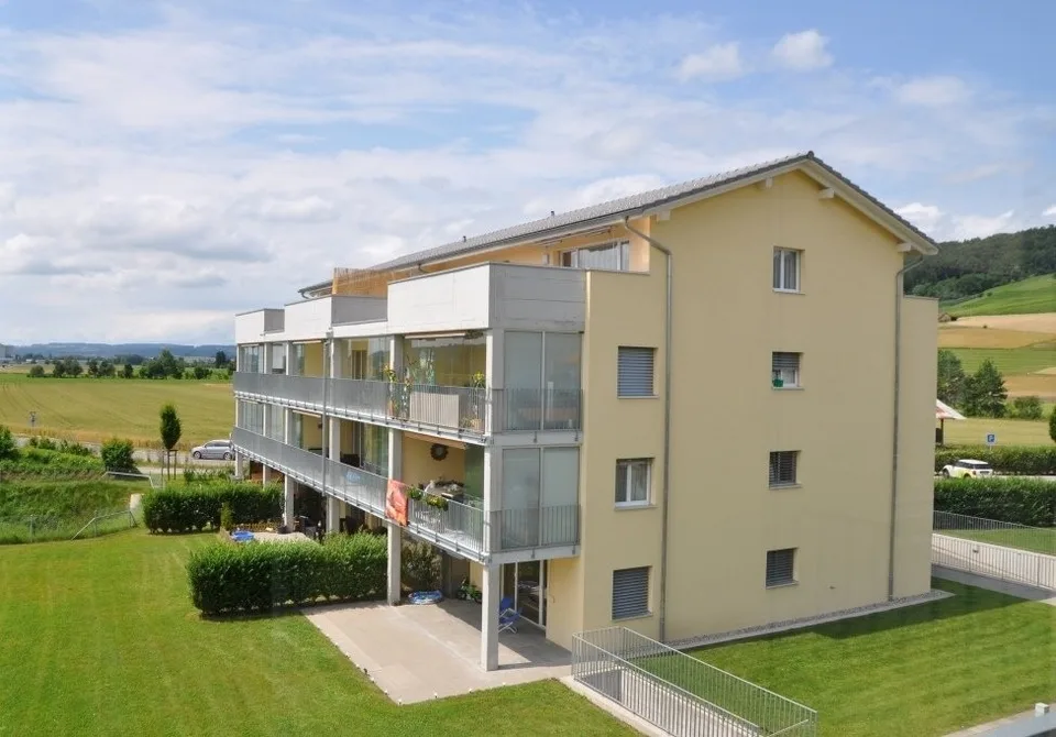 Aussenparkplatz zu vermieten