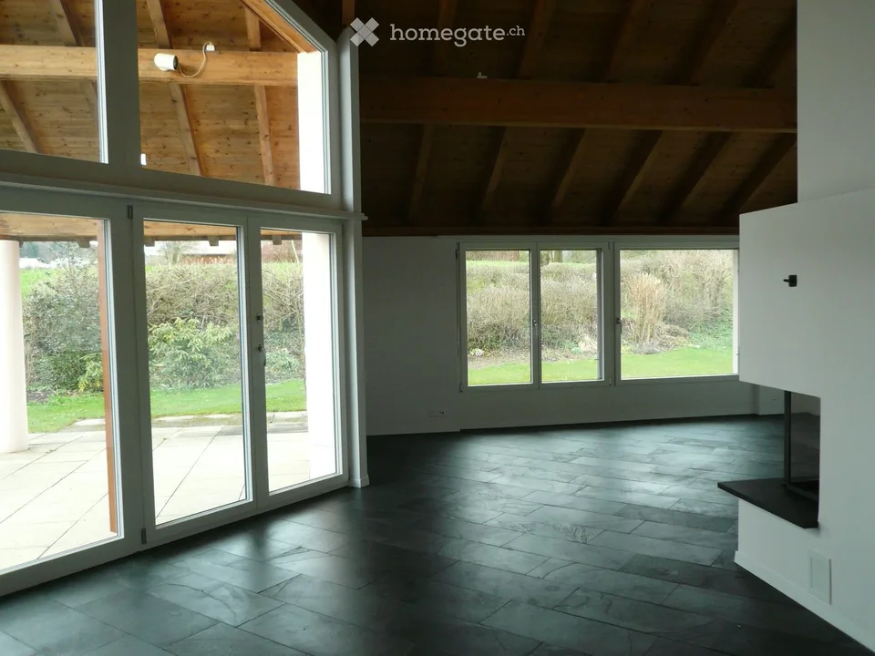 Spacious 5.5-Room Single Family Home (plus attic and 2 rooms) in Pfaffhausen – Available Nov 2026