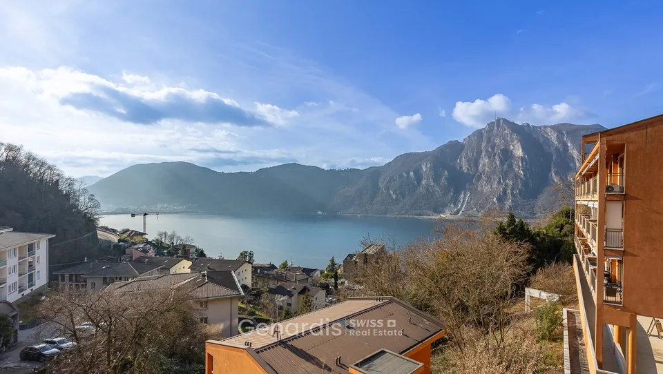 Elegante appartamento di 3 Locali con Vista Lago a Campione d'Italia