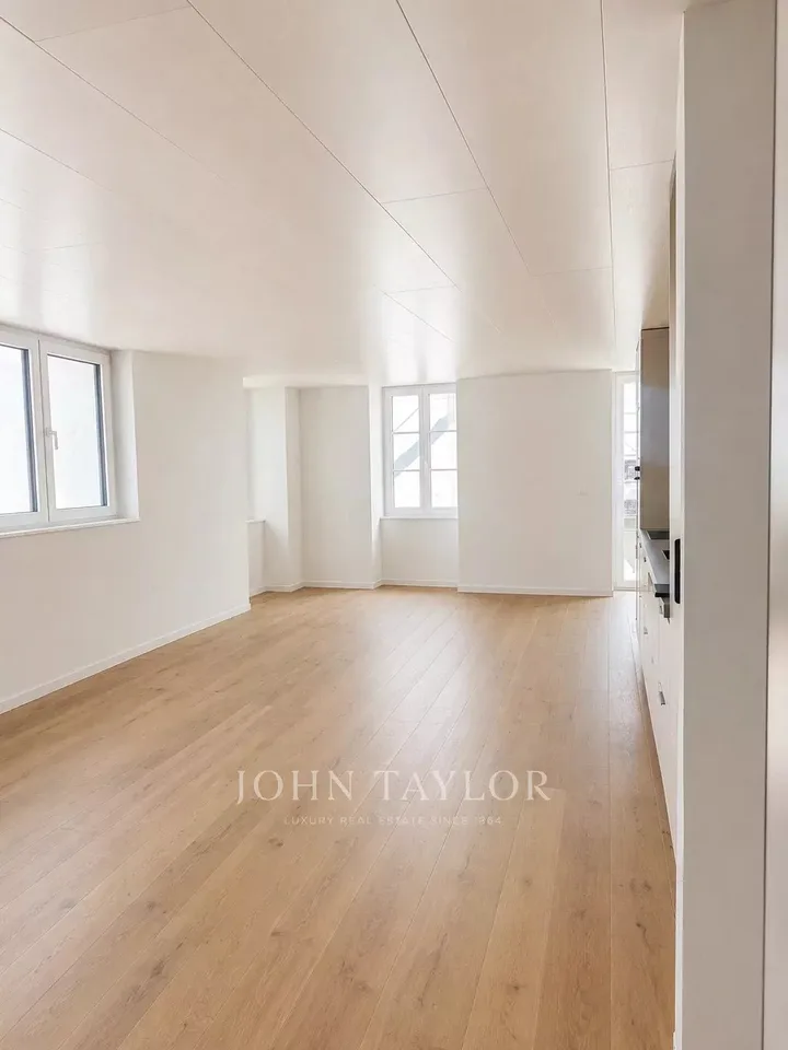 Wohnung 4.5 Zimmer privat - PPE mit 5 Wohnungen