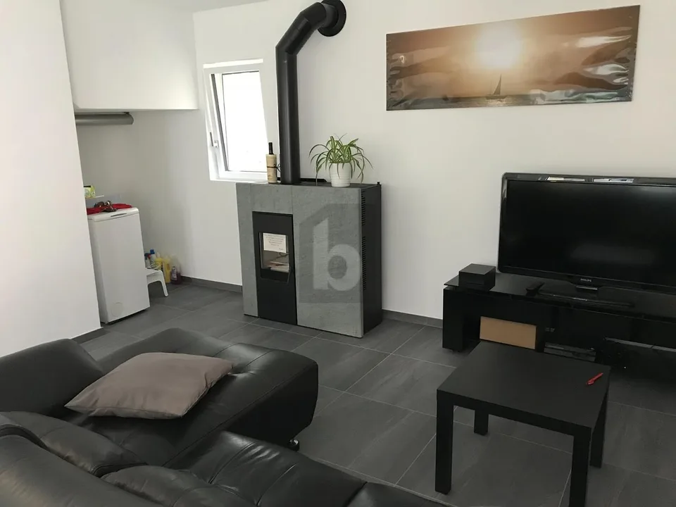 Renovated, modern property in sunny and quiet location