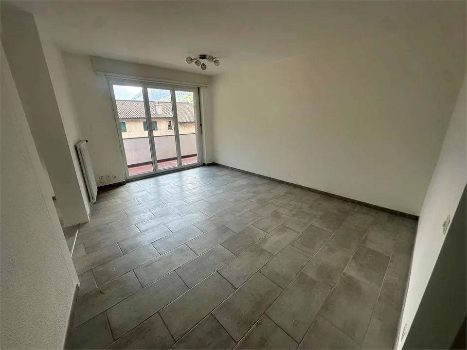 Geräumige und helle 4.5-Zimmer-Wohnung in Bodio