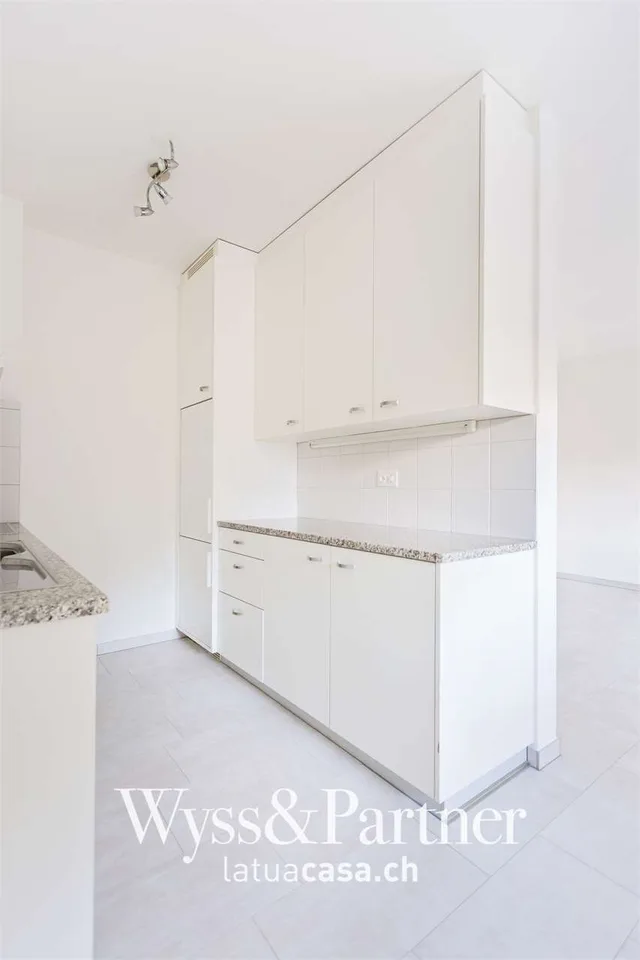 Losone Geräumige 3.5 Zimmer mit Balkon und inklusive Nebenkosten