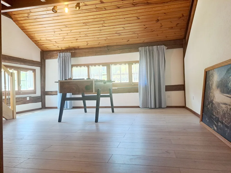 CULLIAIRY 30, 4,5-Zimmer-Wohnung mit großer Terrasse und Garten