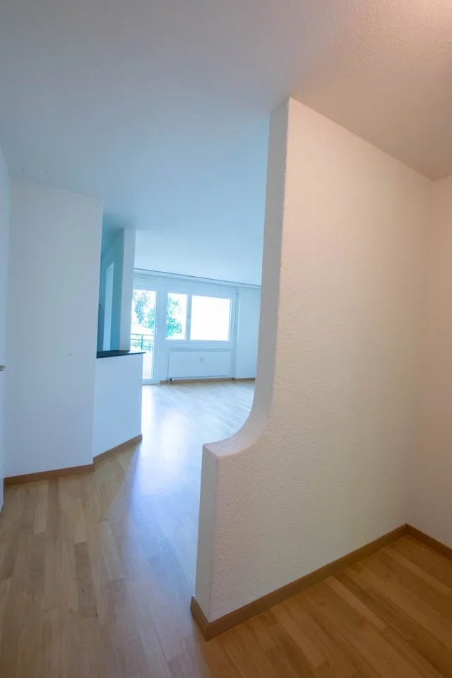 Schöne 2.5-Zimmerwohnung mit Sicht ins Grüne!