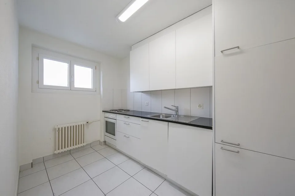 ZENTRALE 4 ZIMMER-WOHNUNG IN OLTEN