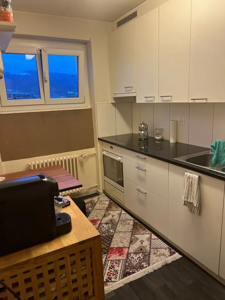 ZENTRALE 4 ZIMMER-WOHNUNG IN OLTEN
