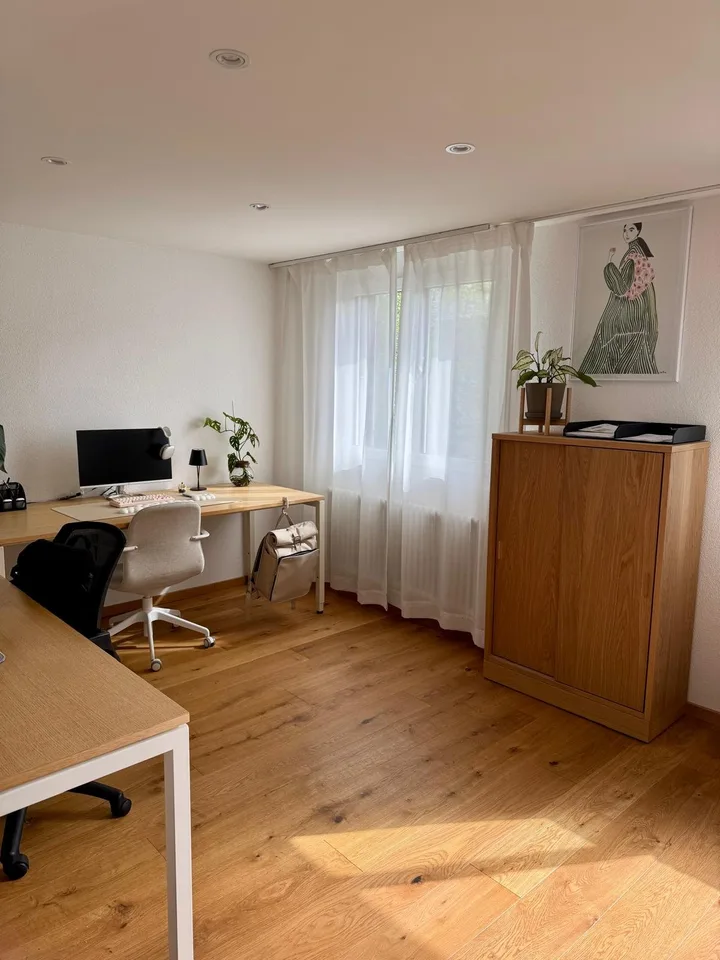 Charmante 3.5-Zimmer-Dachwohnung an ruhiger Lage in Liestal