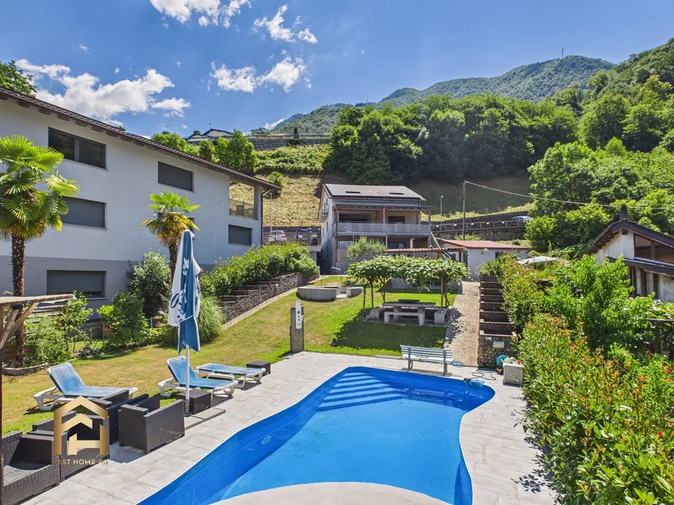 Eine Villa. Vier Wohneinheiten. Ihr Logenplatz über dem Lago Maggiore.