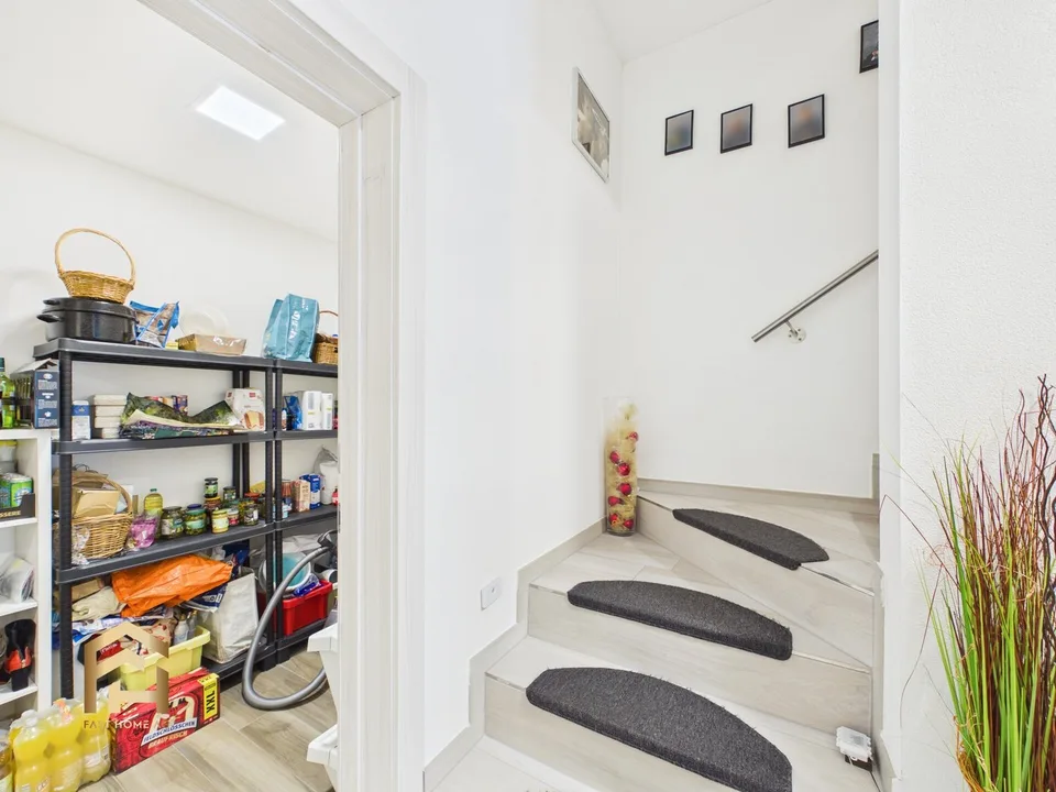 4.5-Zimmer-Duplexwohnung (Erstzwohnsitz) mit eigenem Garten