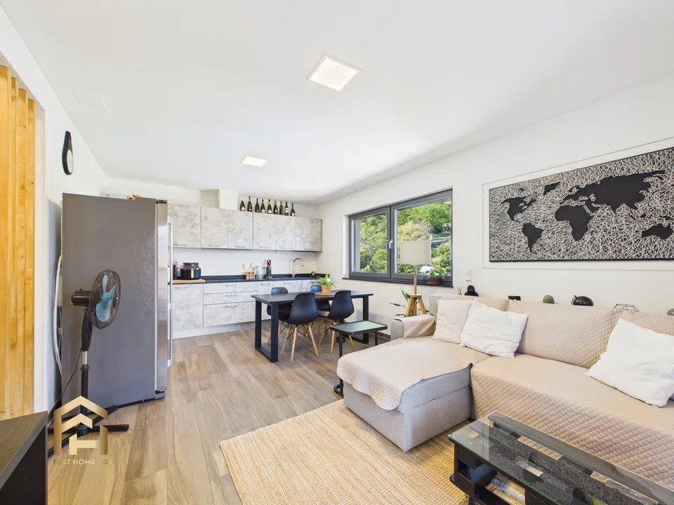 Appartement 2.5 pièces (résidence principale) avec vue sur le lac Majeur