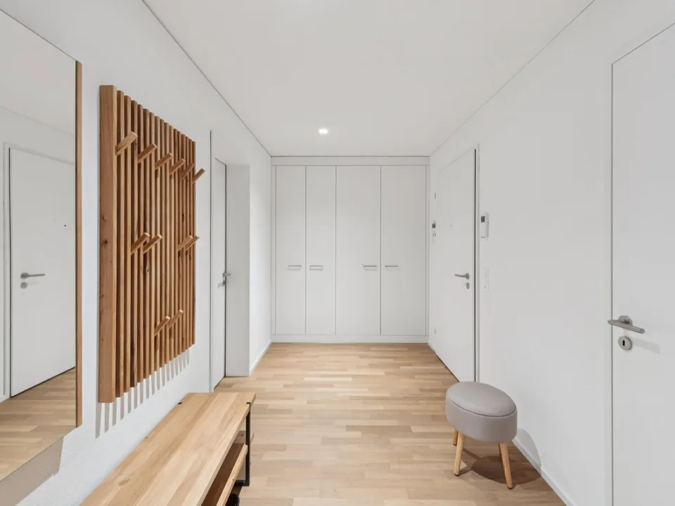 Möblierte Apartments mit Madrid Flair  direkt im grössten Shoppingcenter der Schweiz!