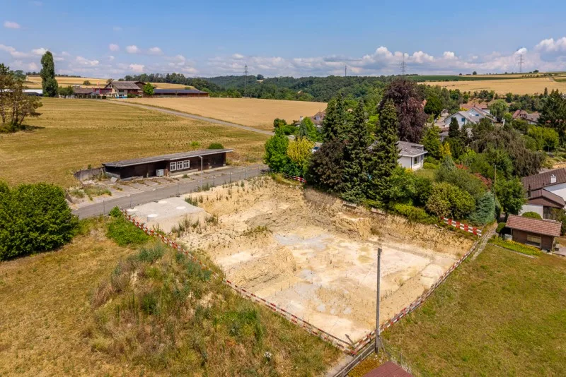 Baubewilligtes Projekt mit bereits abgeschlossenem Aushub – Foto 6 von 8