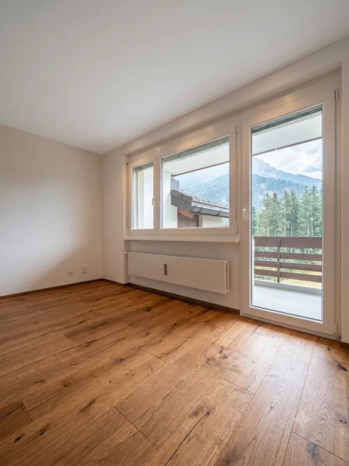 Studio Moderno con Balcone – Ideale per le Vacanze & l'Investimento