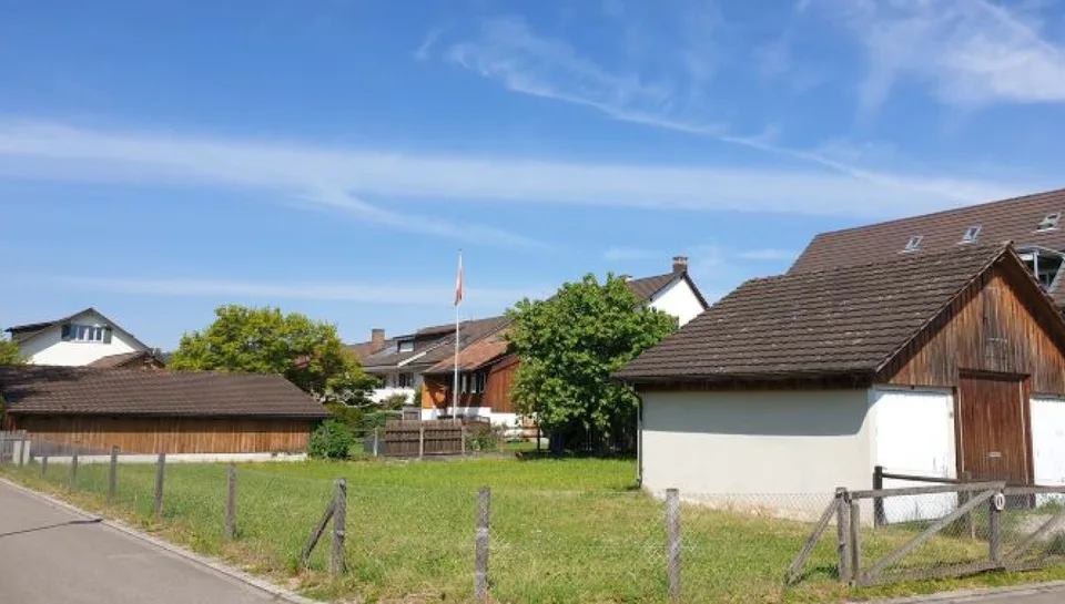 Baulandparzelle für Doppeleinfamilienhaus