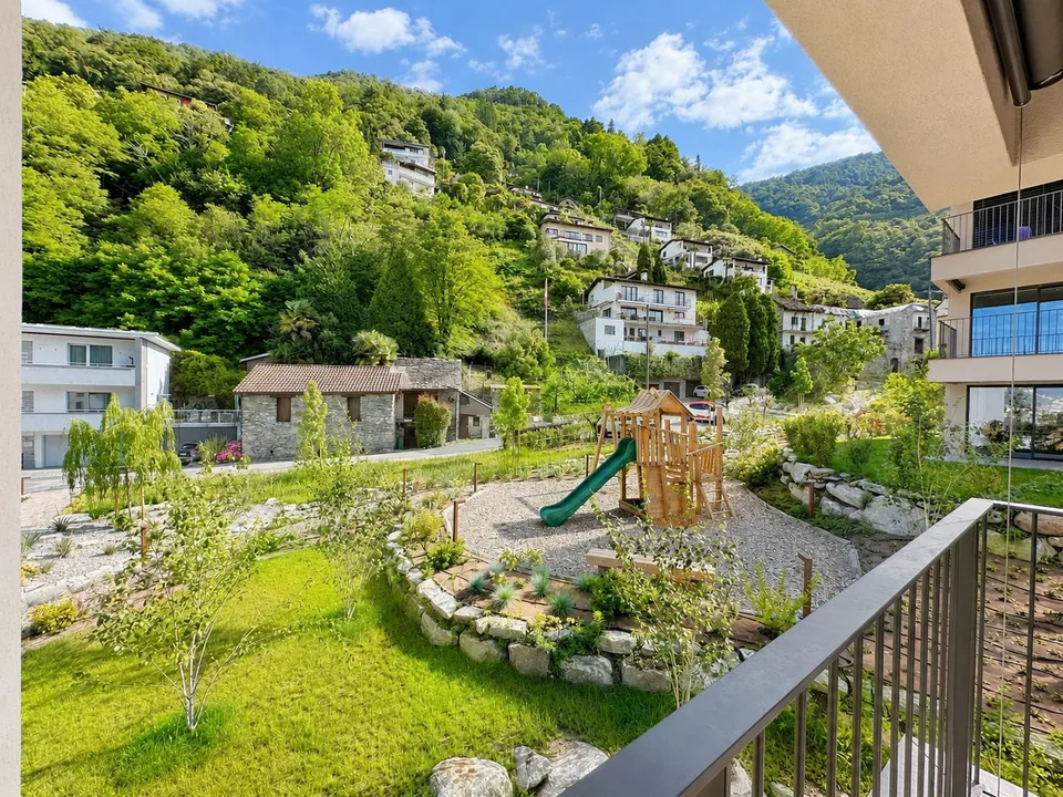 Moderne 3.5-ZWg im Grünen in Gordola – Foto 9 von 9