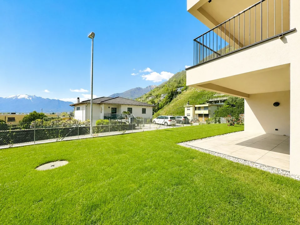Letzte Gelegenheit 4.5 ZWg mit privatem Garten in Gordola